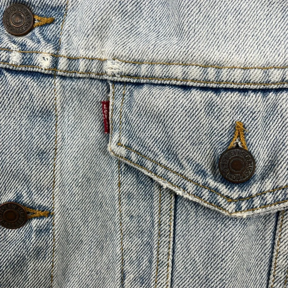 Levis Mens Light Wash Denim Trucker Jacket 70507-0311 Size M Blue Cotton Vtg USA - Picture 5 of 14
